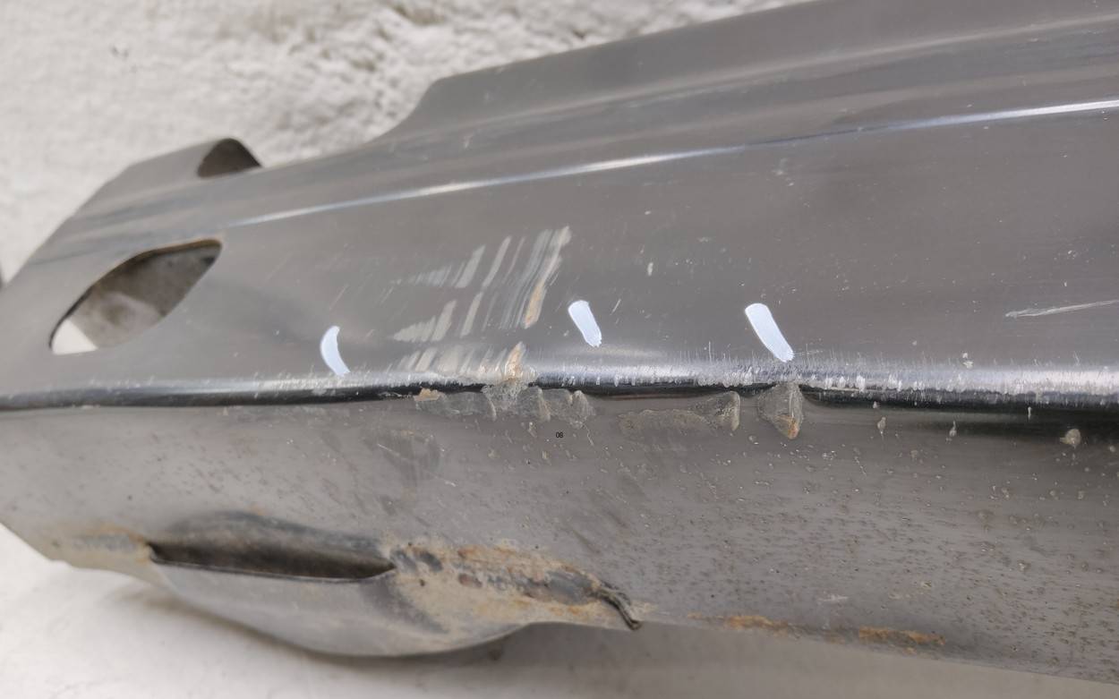 Усилитель заднего бампера