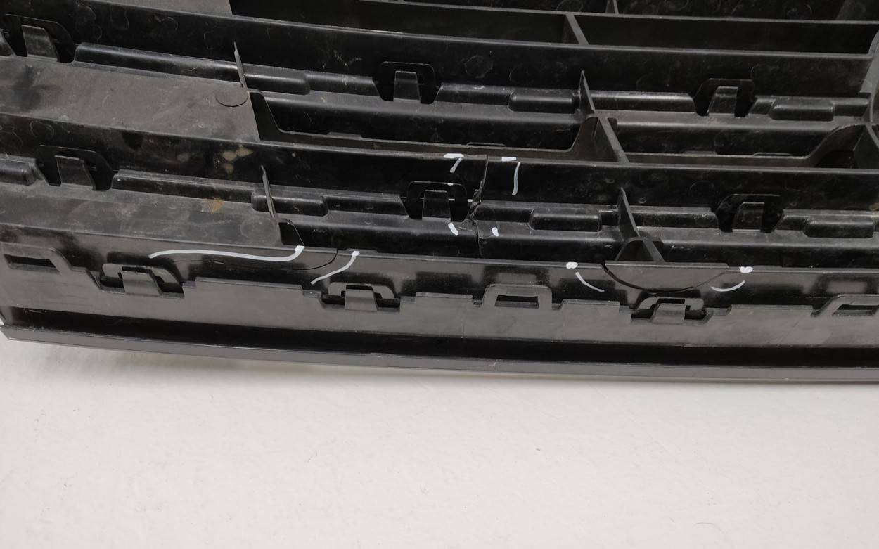 Решетка радиатора