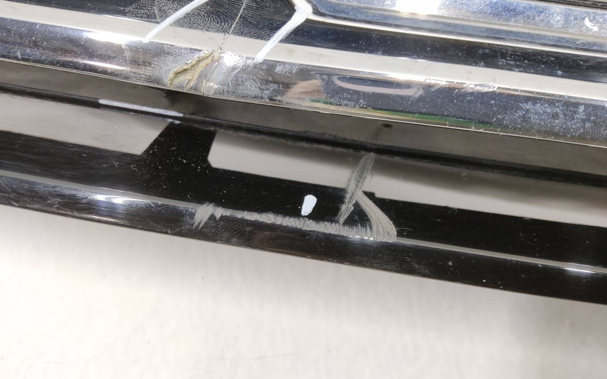 Решетка радиатора