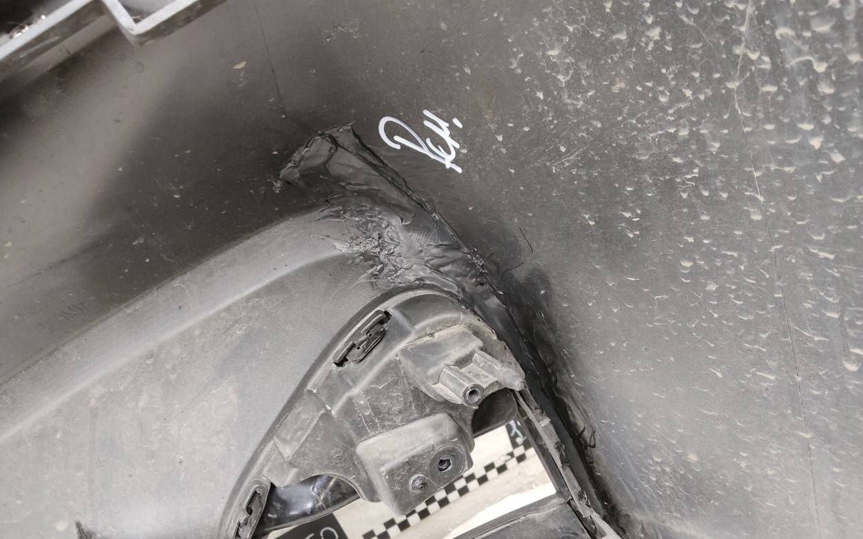 Бампер передний