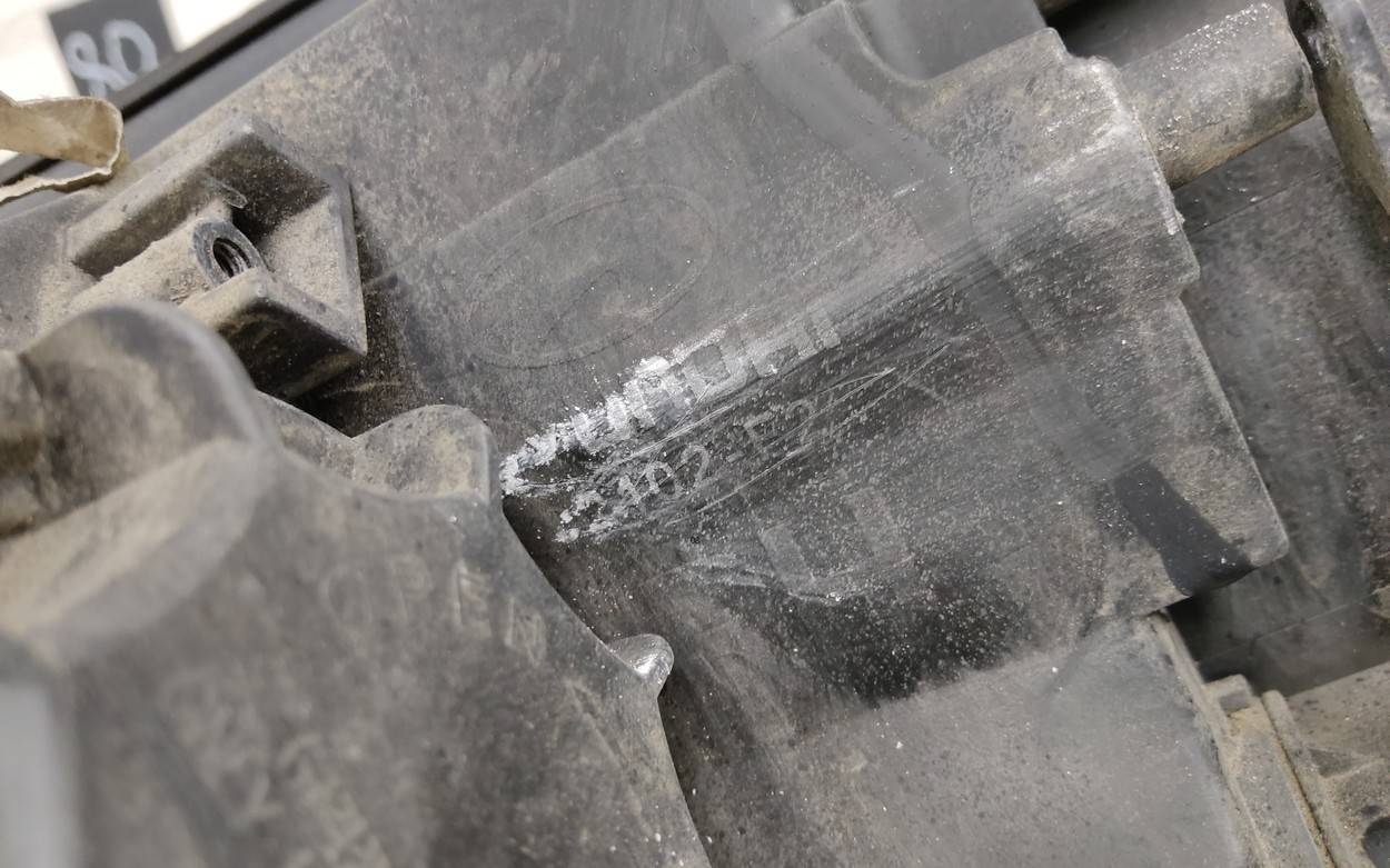 Фара правая