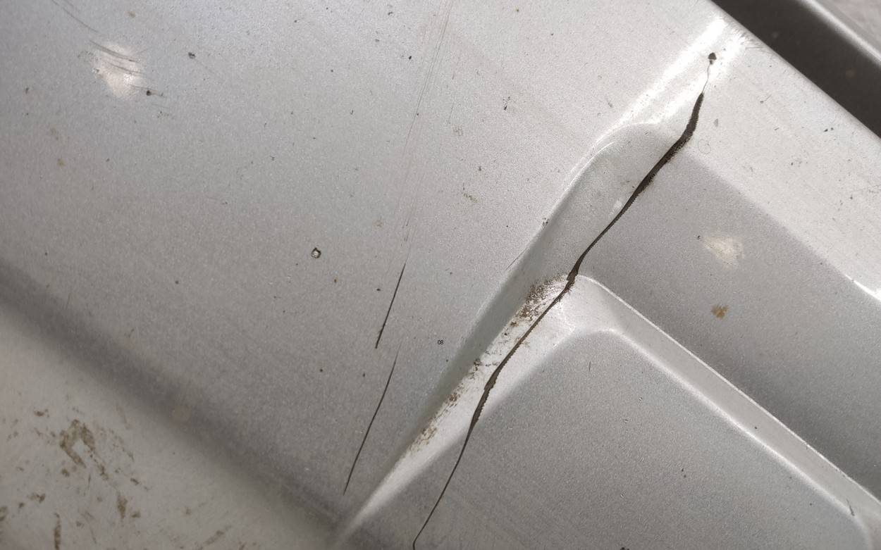 Накладка переднего бампера