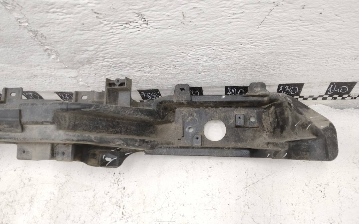 Усилитель заднего бампера