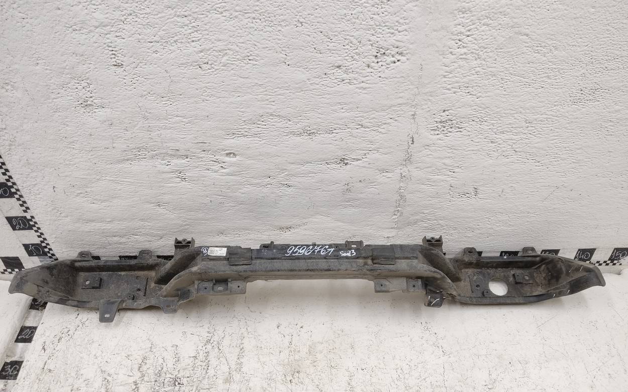 Усилитель заднего бампера