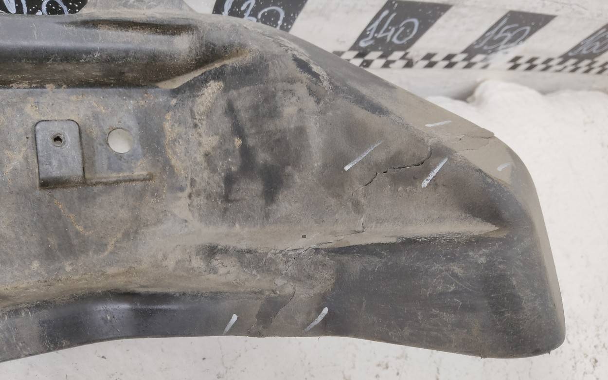 Усилитель заднего бампера