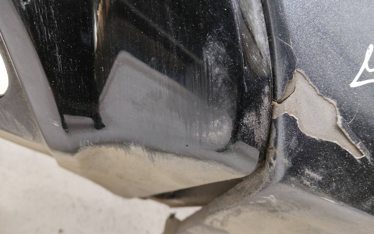 Бампер задний