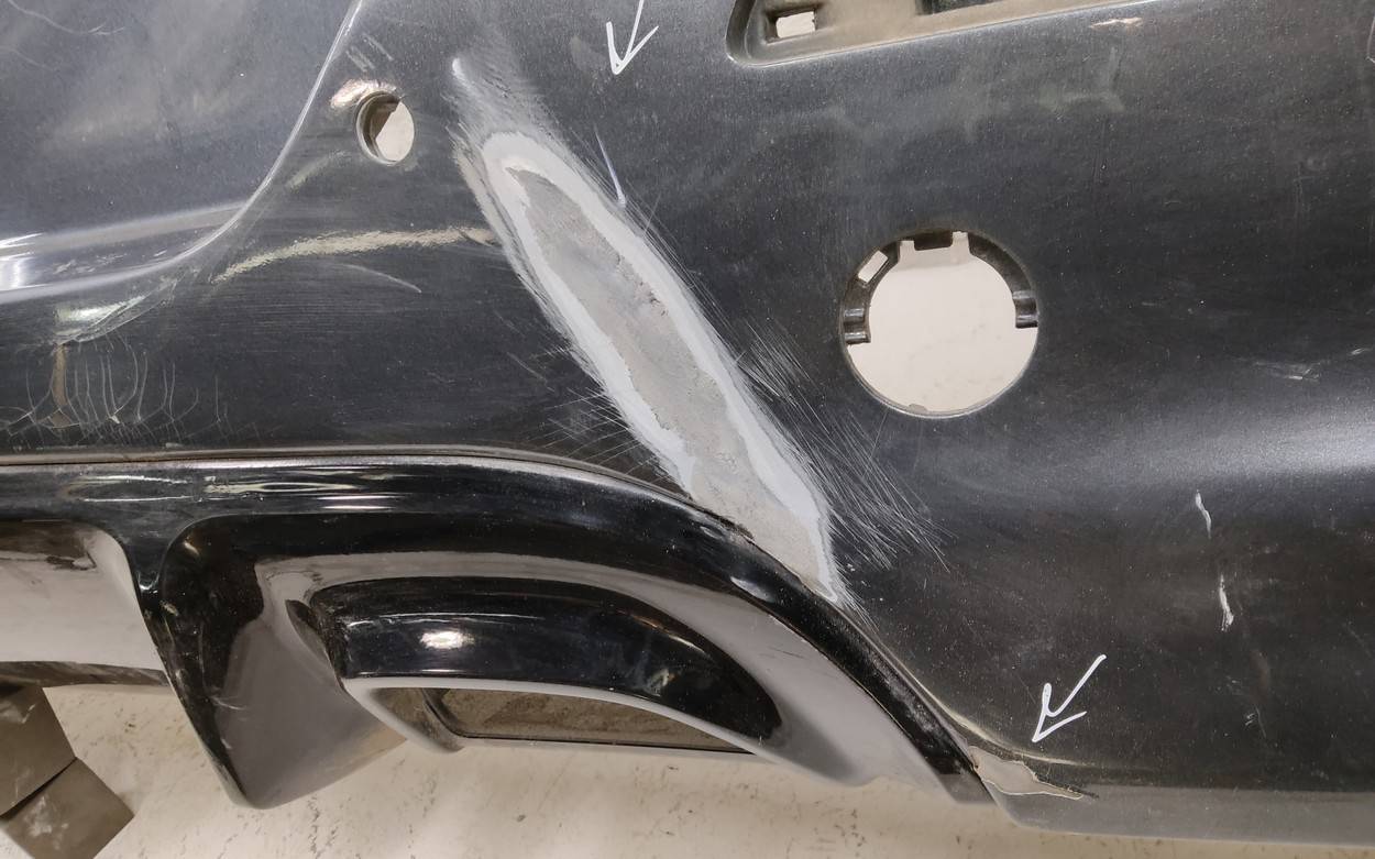 Бампер задний