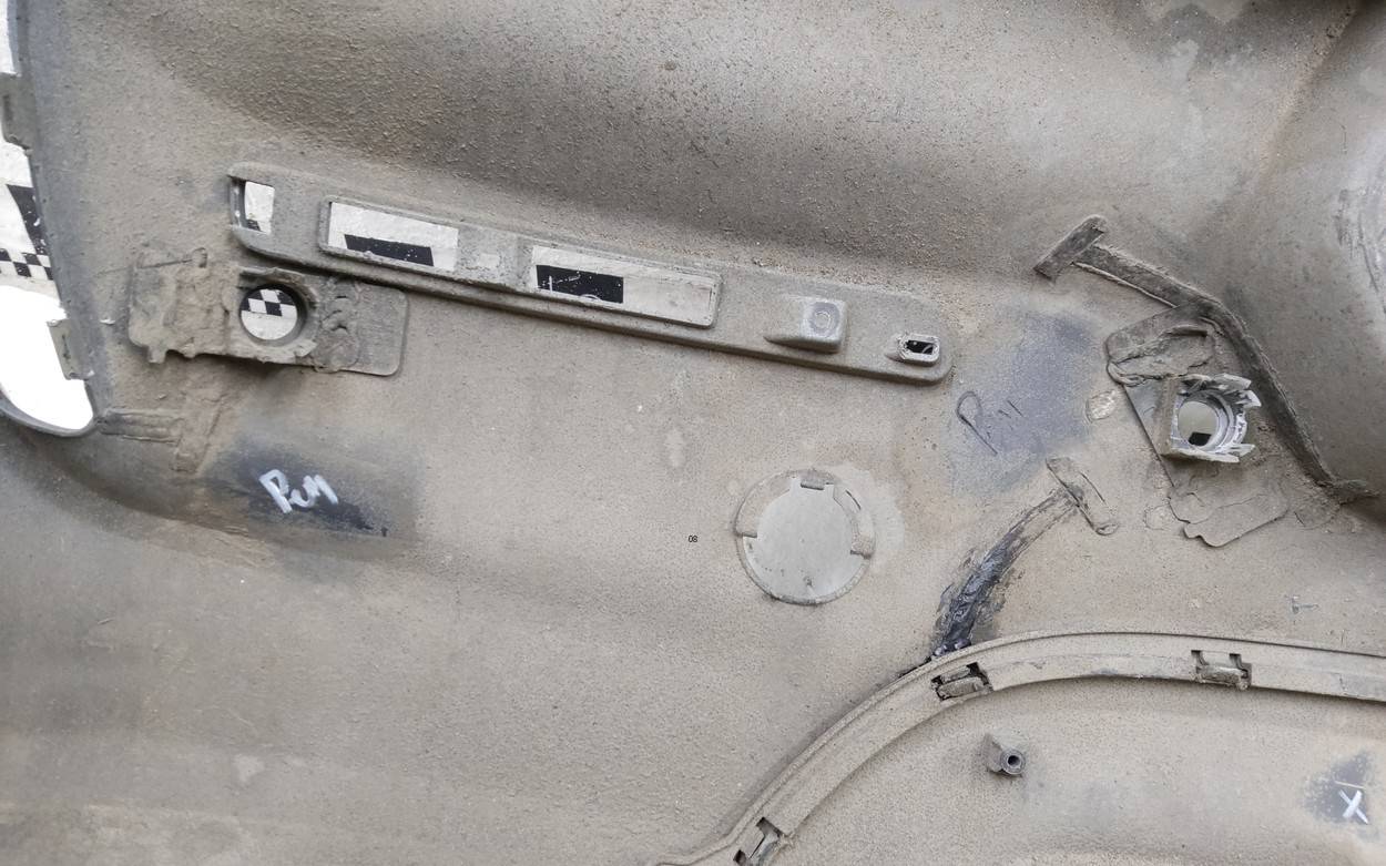 Бампер задний