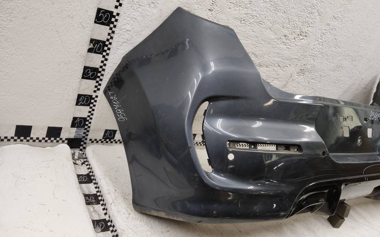 Бампер задний