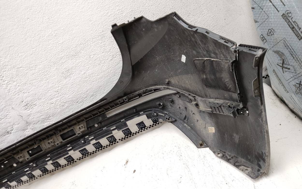 Бампер задний