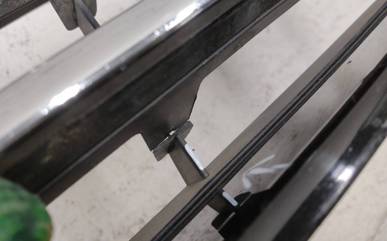 Решетка радиатора