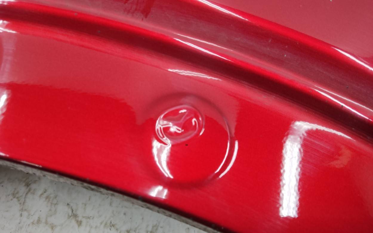 Крыло переднее левое