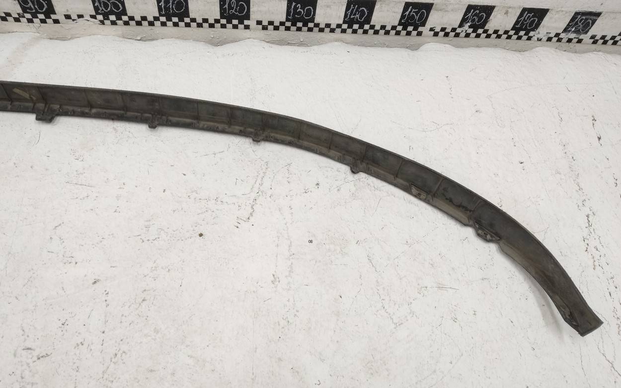 Спойлер переднего бампера