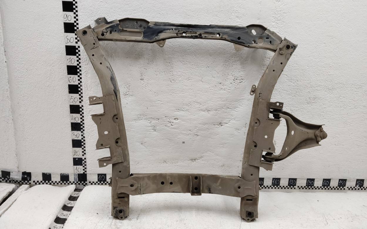 Балка подмоторная