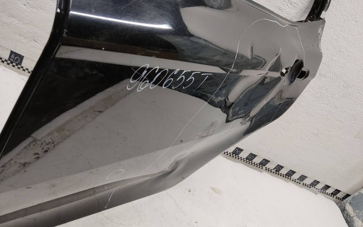 Дверь задняя левая