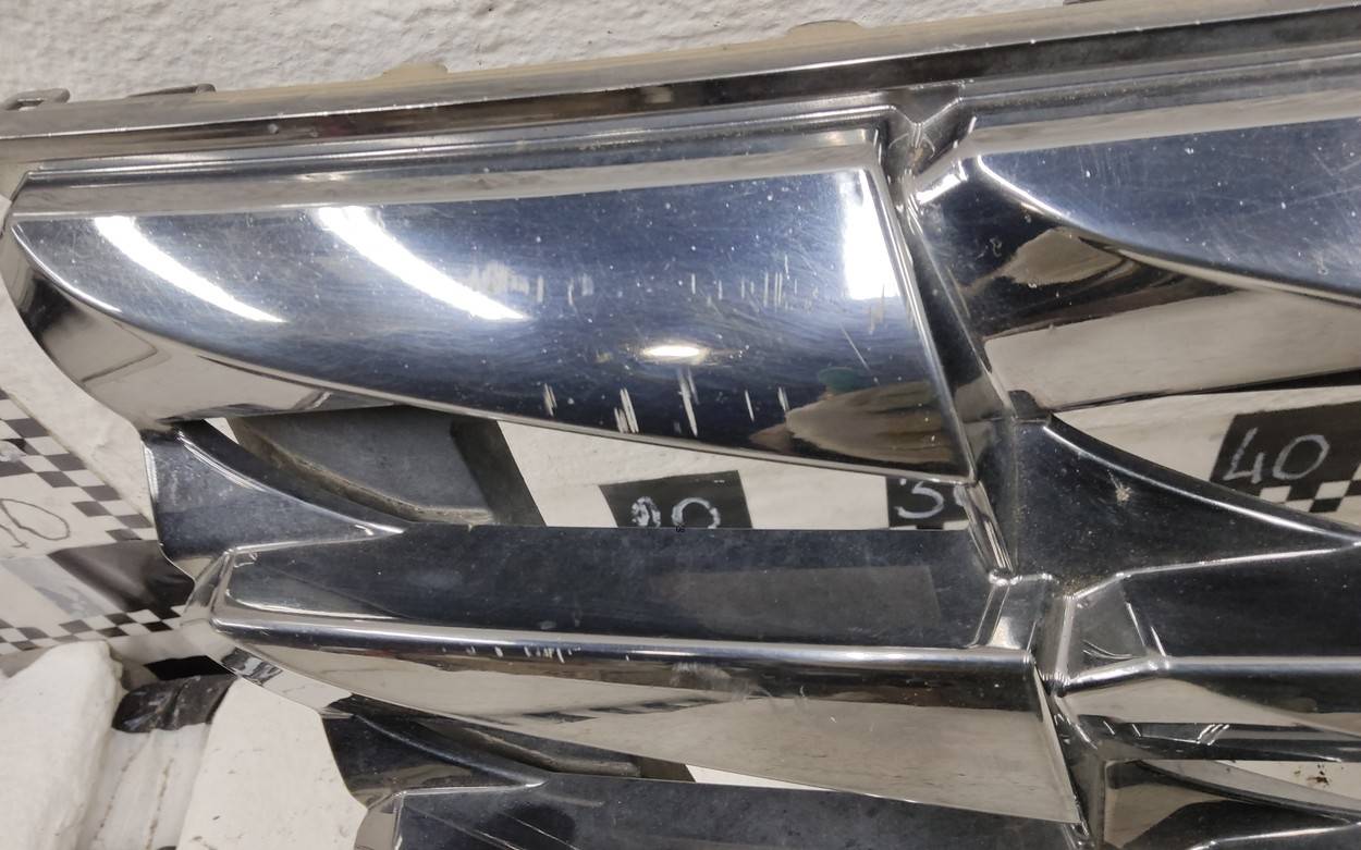 Решетка радиатора