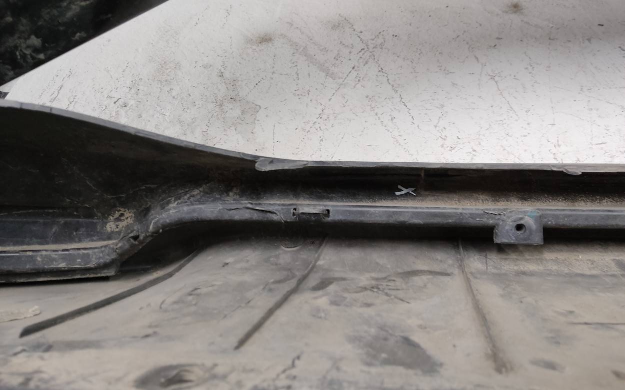 Бампер передний