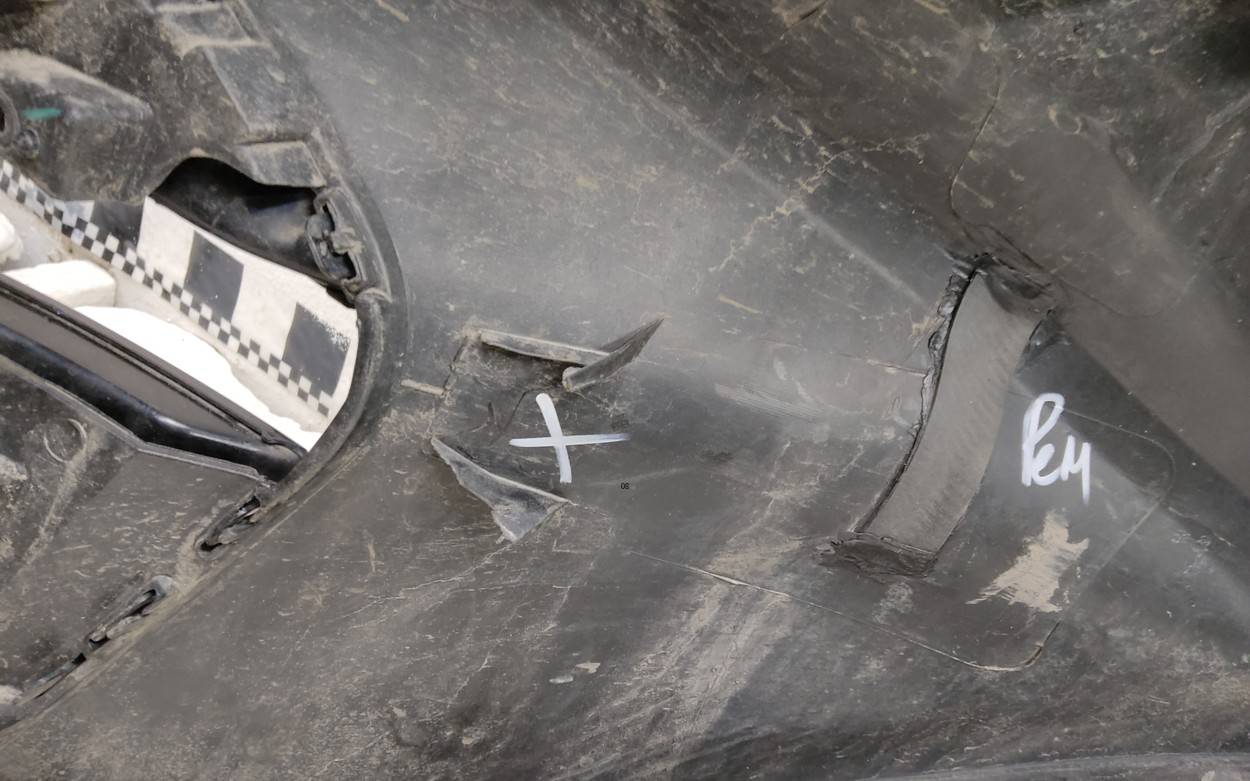 Бампер передний