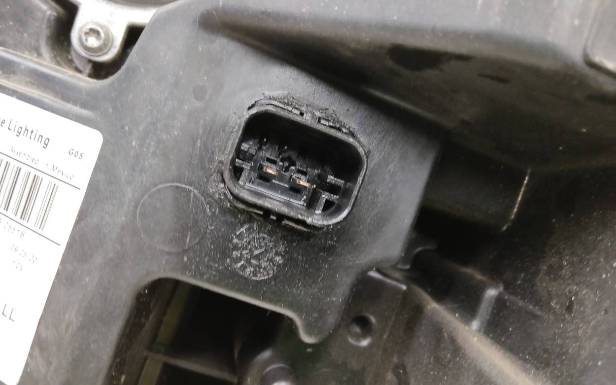 Фара правая