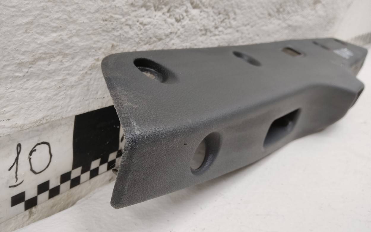 Накладка крышки багажника