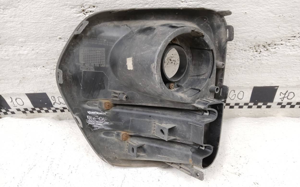 Накладка переднего бампера правая