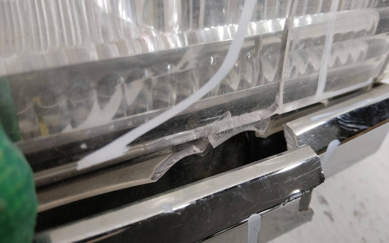 Фонарь задний внутренний правый