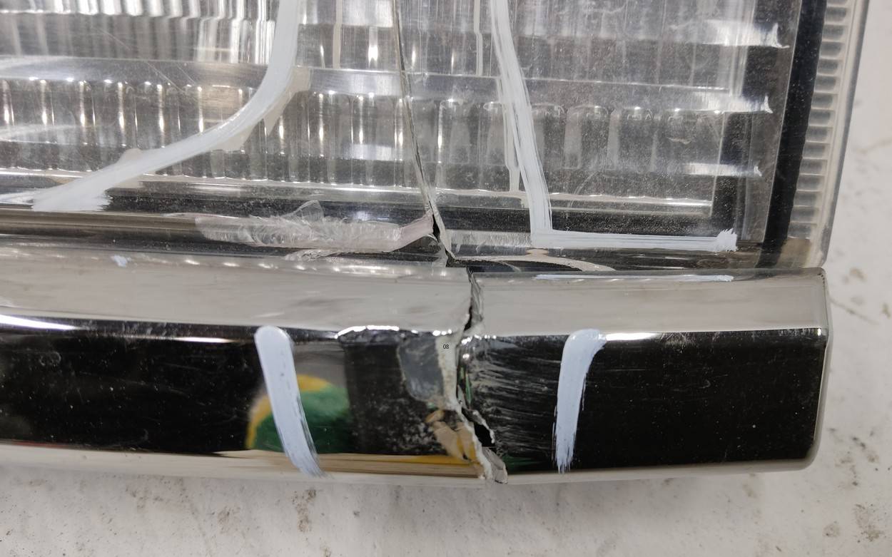 Фонарь задний внутренний правый