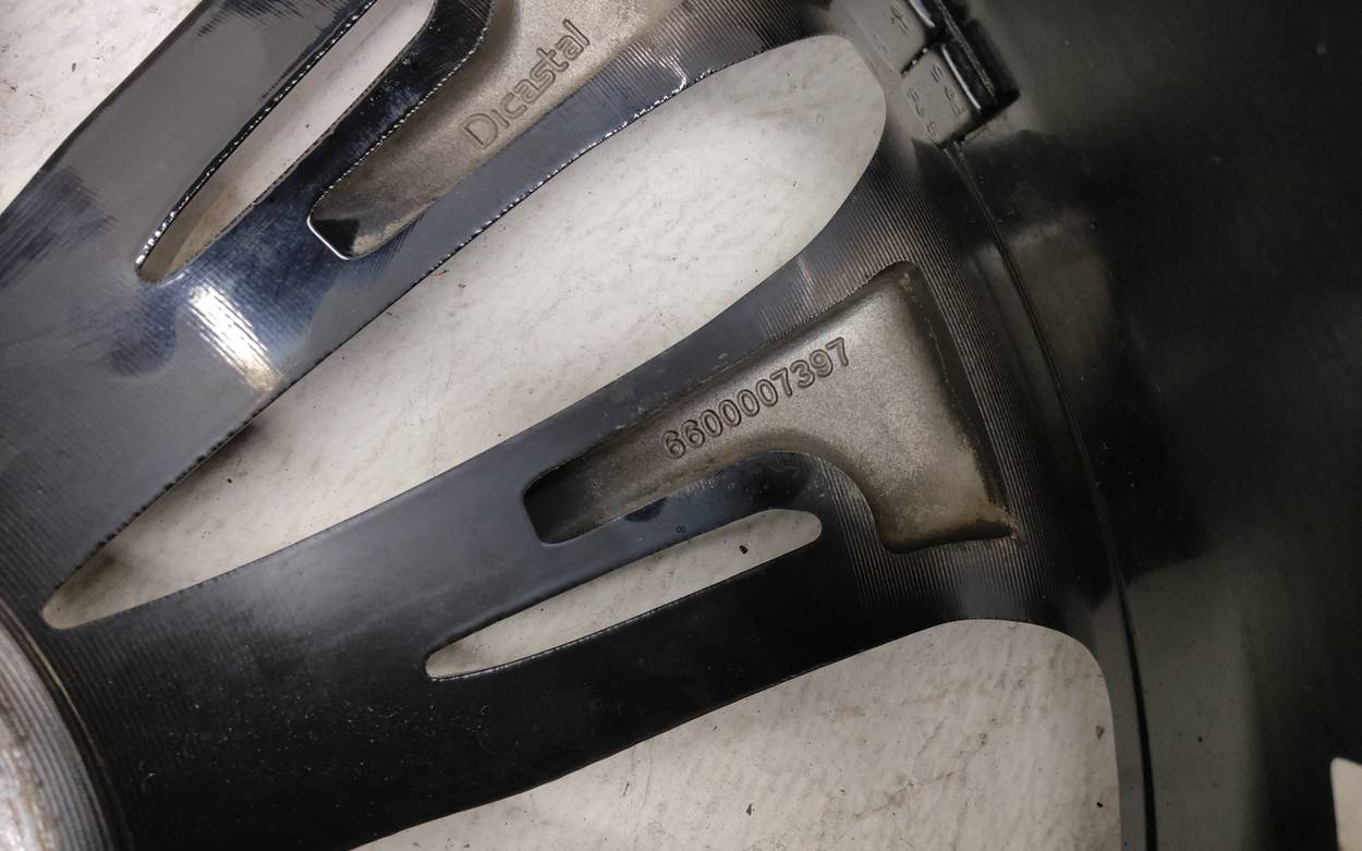 Диск колесный литой