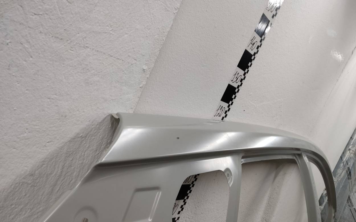 Кузовной элемент