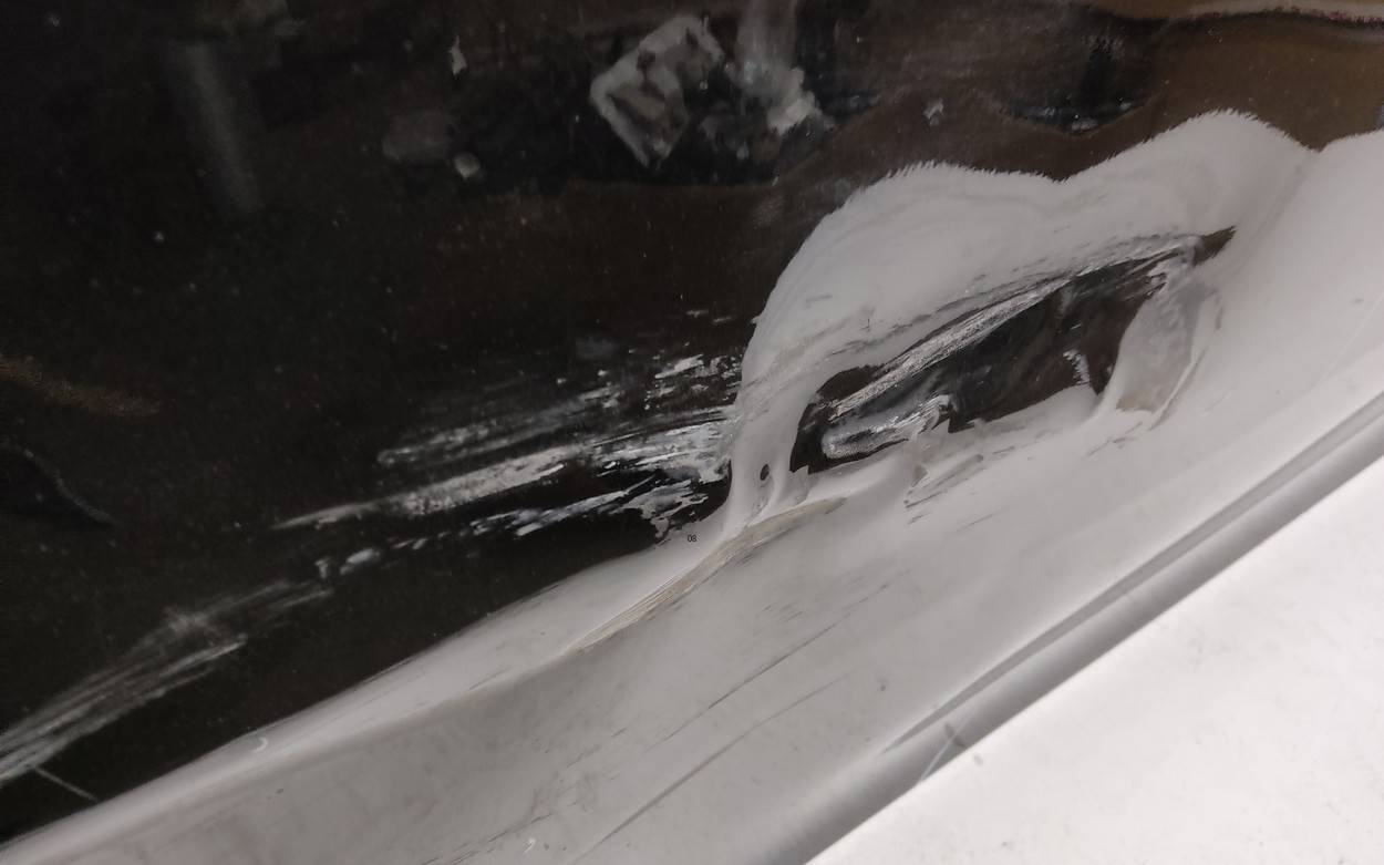 Дверь передняя левая