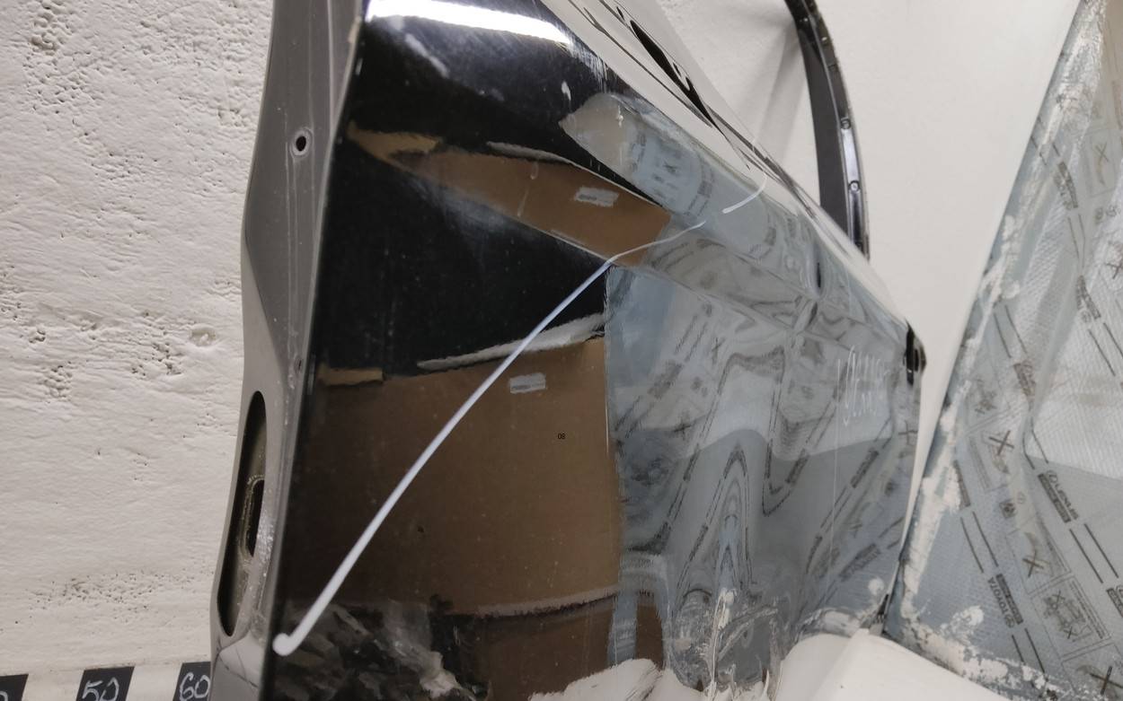 Дверь передняя левая