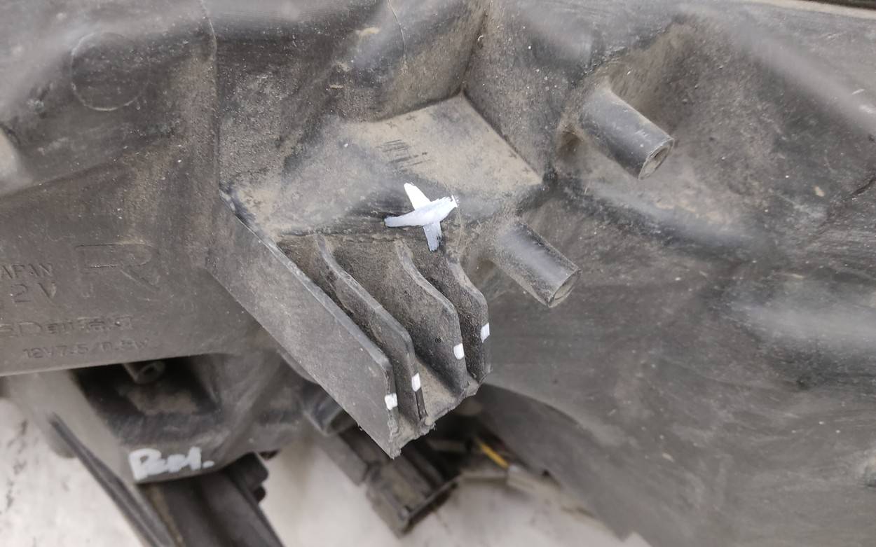 Фара правая