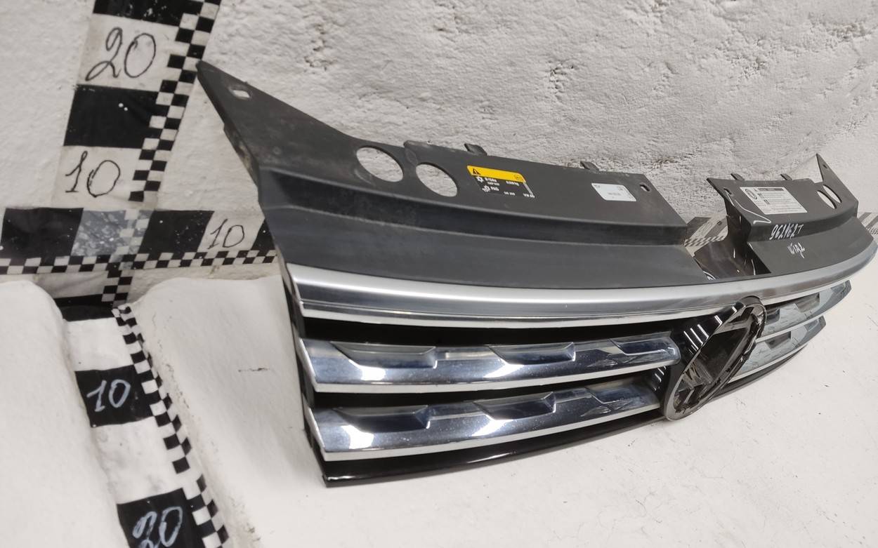 Решетка радиатора