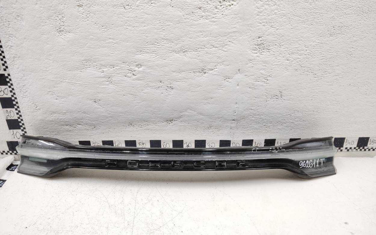 Фонарь задний