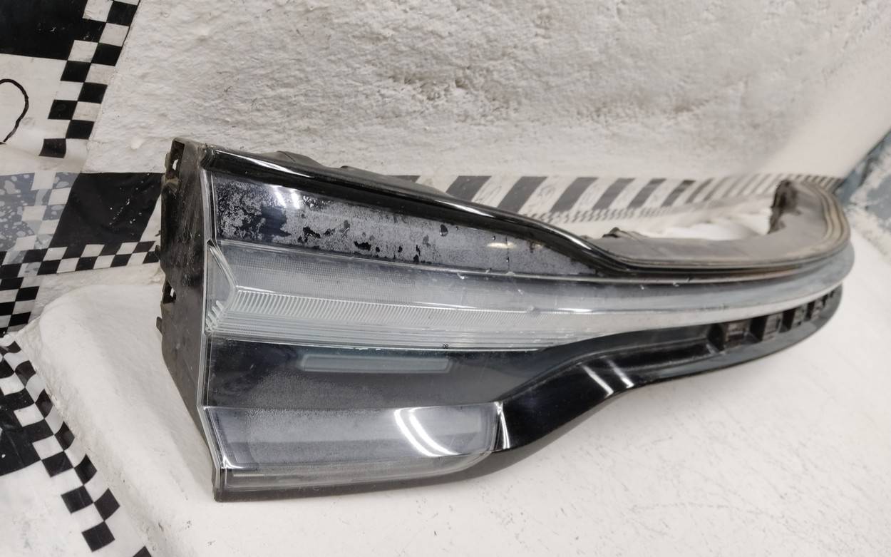 Фонарь задний