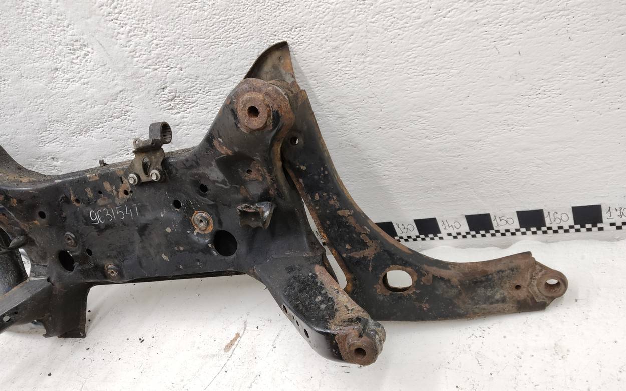 Балка подмоторная