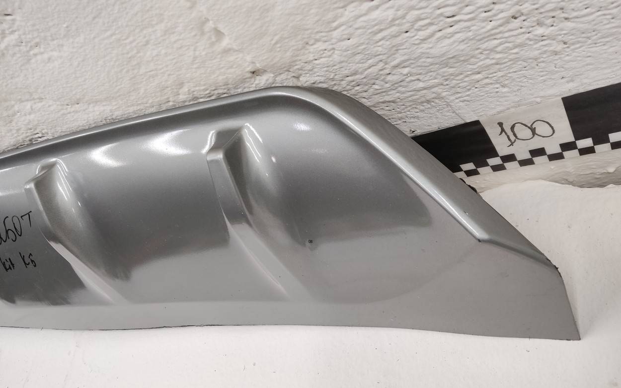 Накладка заднего бампера