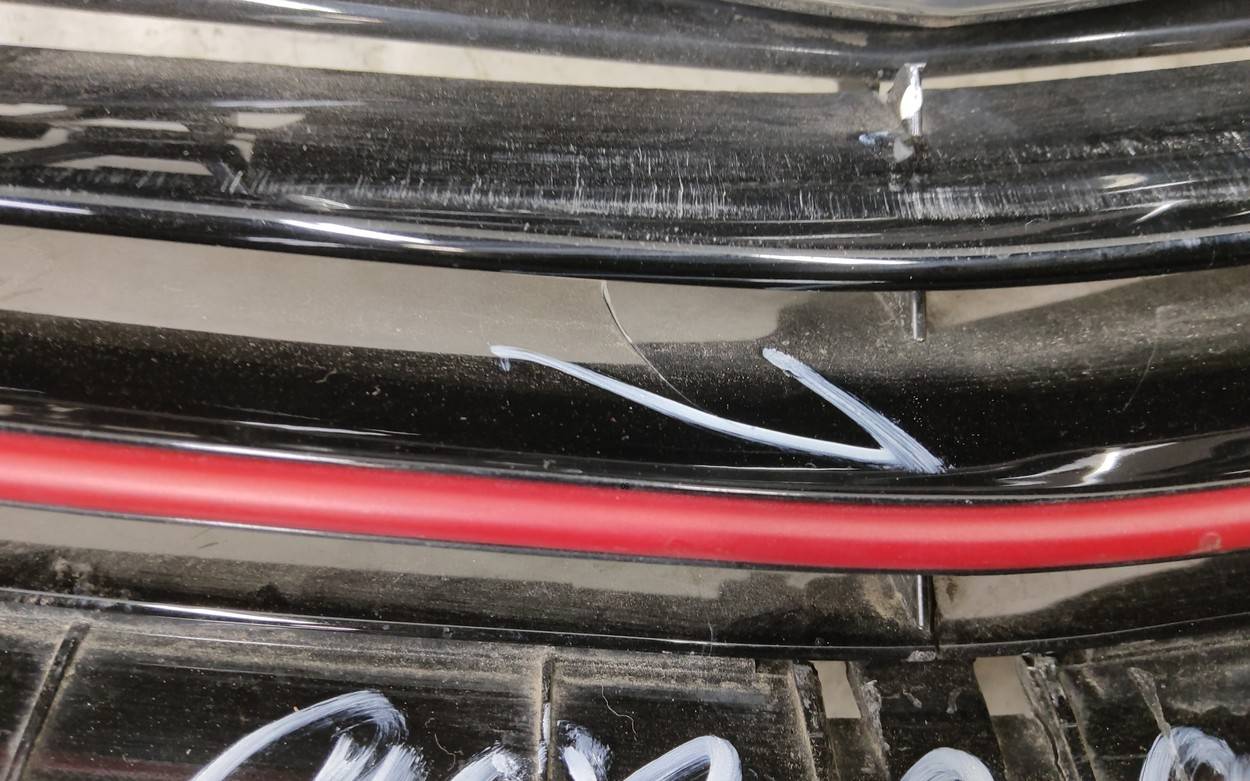 Решетка радиатора