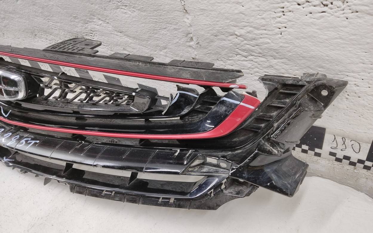 Решетка радиатора