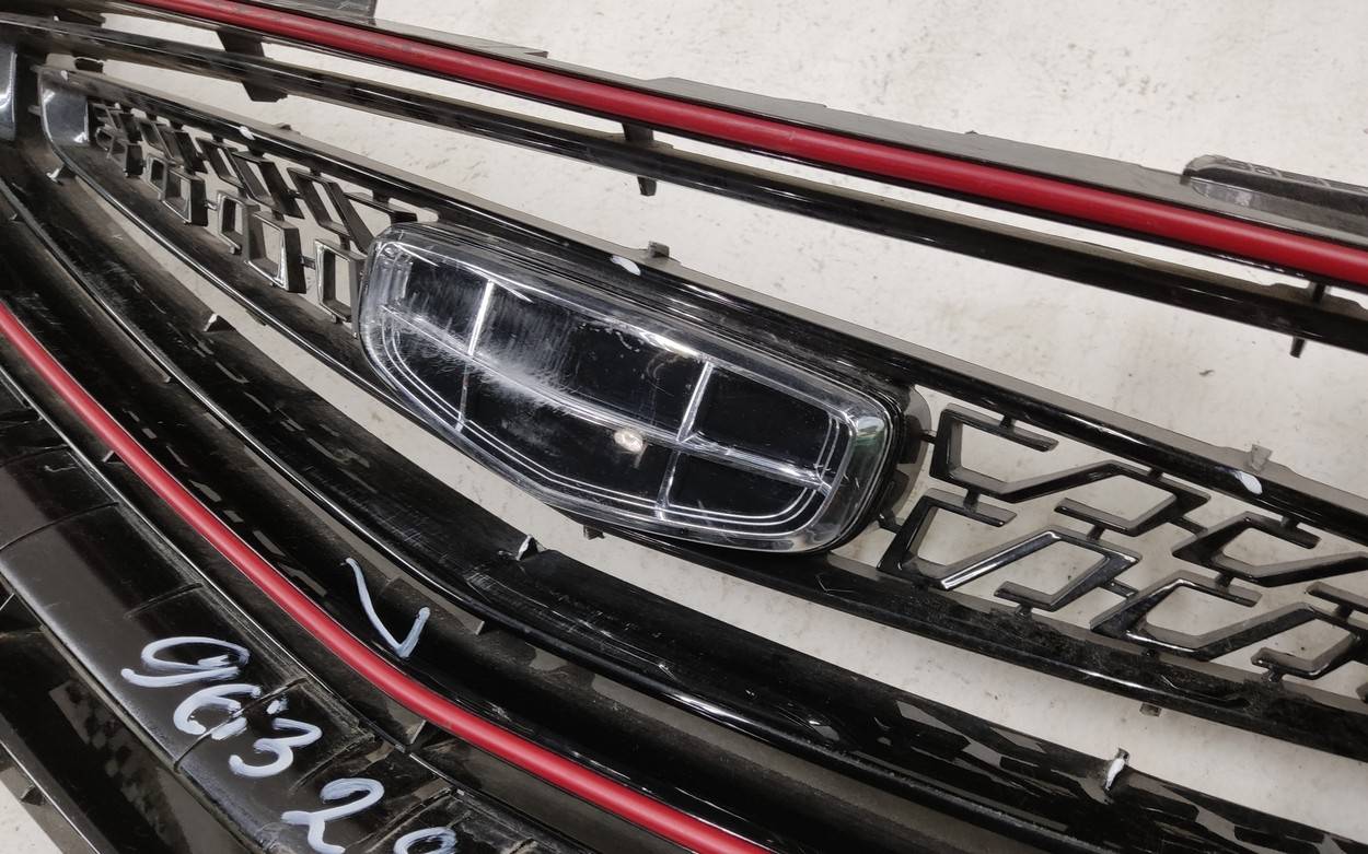 Решетка радиатора