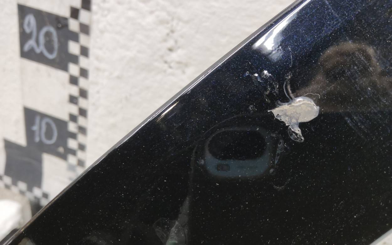 Накладка переднего крыла правого