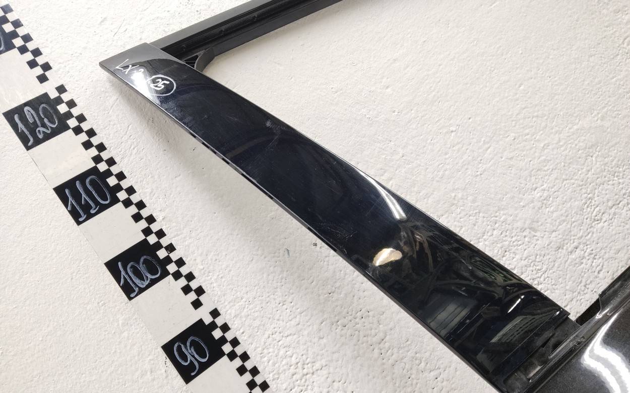 Дверь передняя правая