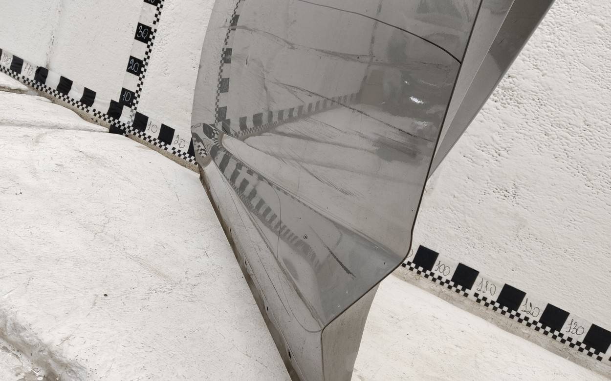 Дверь передняя левая