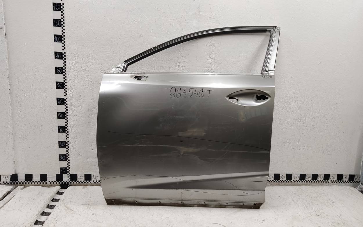 Дверь передняя левая