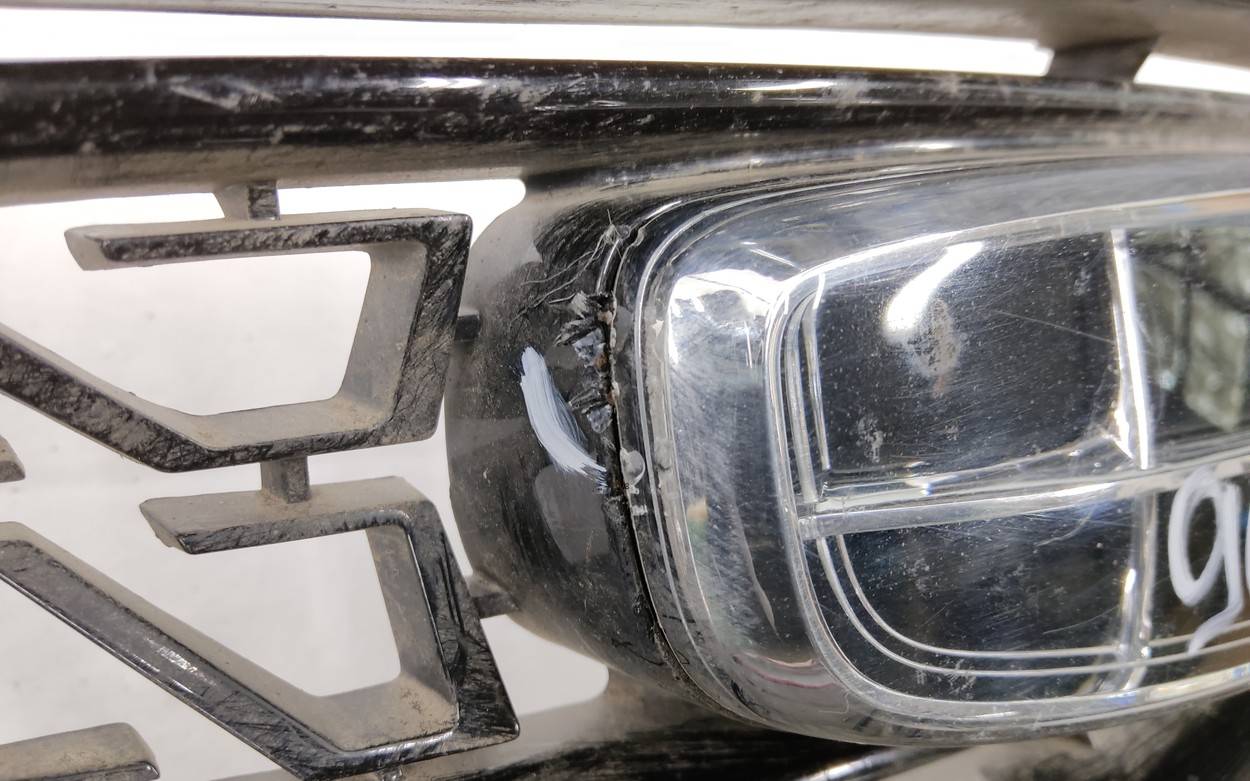 Решетка радиатора