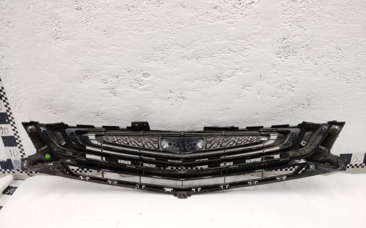 Решетка радиатора