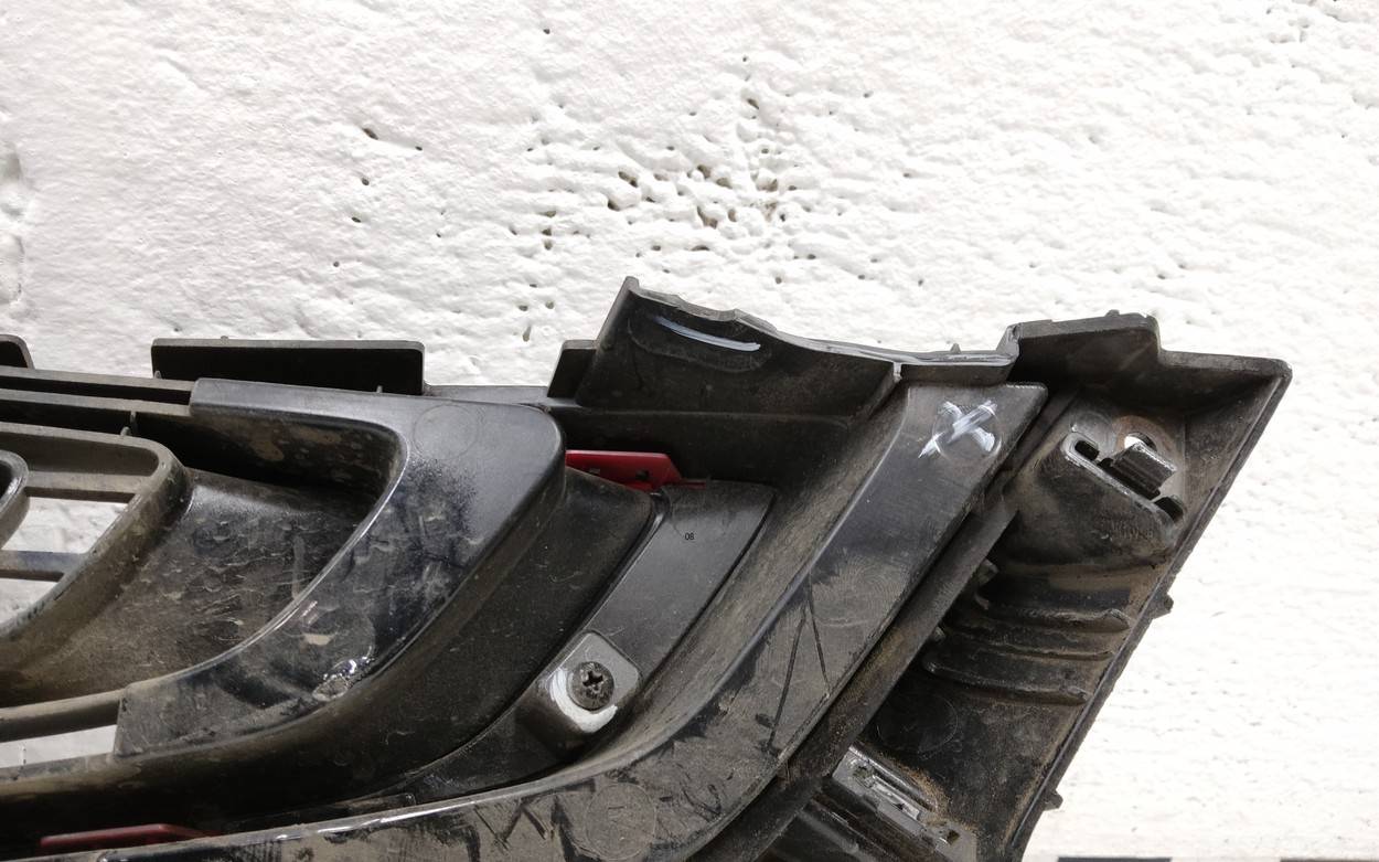 Решетка радиатора