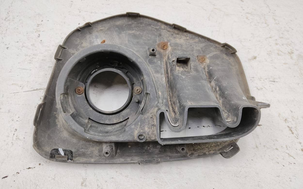 Накладка переднего бампера левая