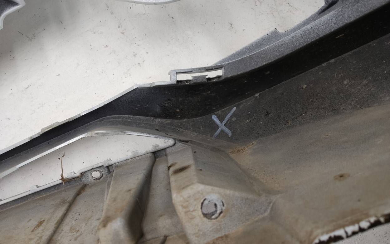 Бампер передний