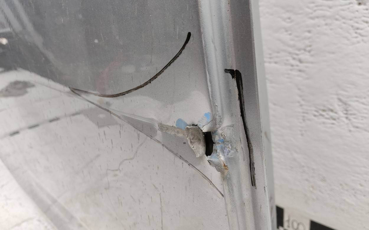 Дверь задняя правая